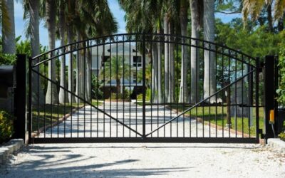 Swing vs Sliding: Which is the Right Electric Gate for your Driveway?